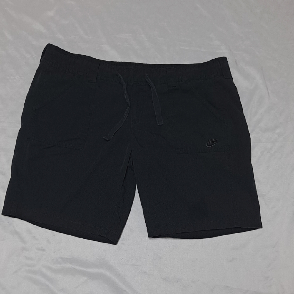 Nike Sportswear Black Casual Summer Shorts With Pockets 9" Inseam Size Large